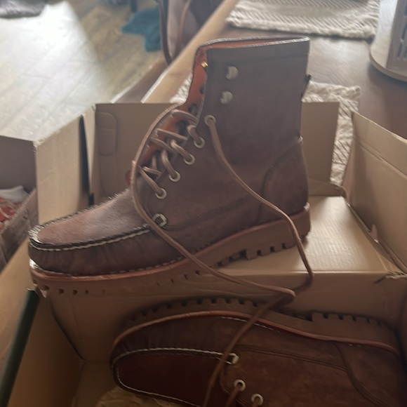 Boots - Picture 2 of 3